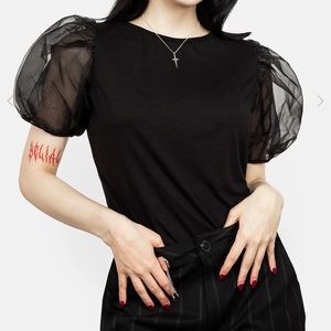 Disturbia melodrama prom top